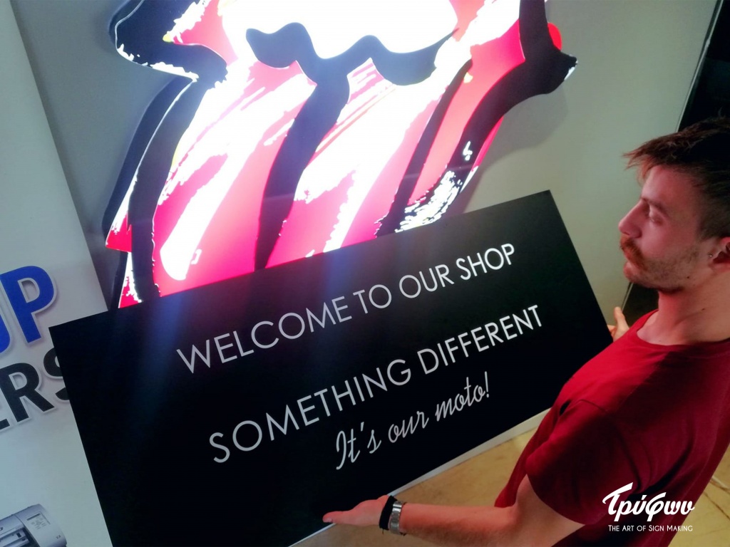 WELCOME | Εσωτερική ταμπέλα καταστήματος