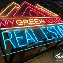 Κατασκευή επιγραφής με φωτεινά γράμματα NEON FLEX , Θεσσαλονίκη REAL ESTATE | ΓΡΑΜΜΑΤΑ ΝΕΟΝ FLEX